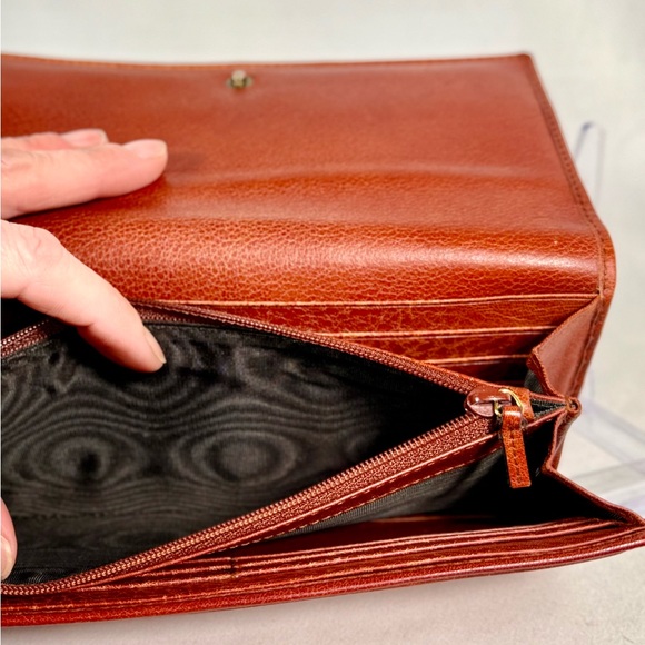 Gucci Long fold over wallet EUC with dust bag - Picture 6 of 9